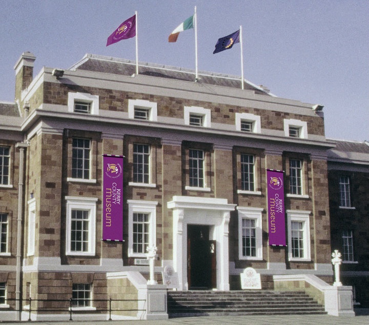 https://mdw-travel-data-us-east-1.s3.amazonaws.com/img/country/Ireland/Kerry-County-Museum/img_03.jpg