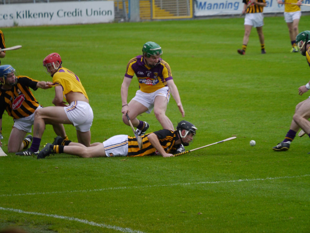 https://mdw-travel-data-us-east-1.s3.amazonaws.com/img/country/Ireland/Kilkenny-Way-Ultimate-Hurling-Experience/img_02.jpg