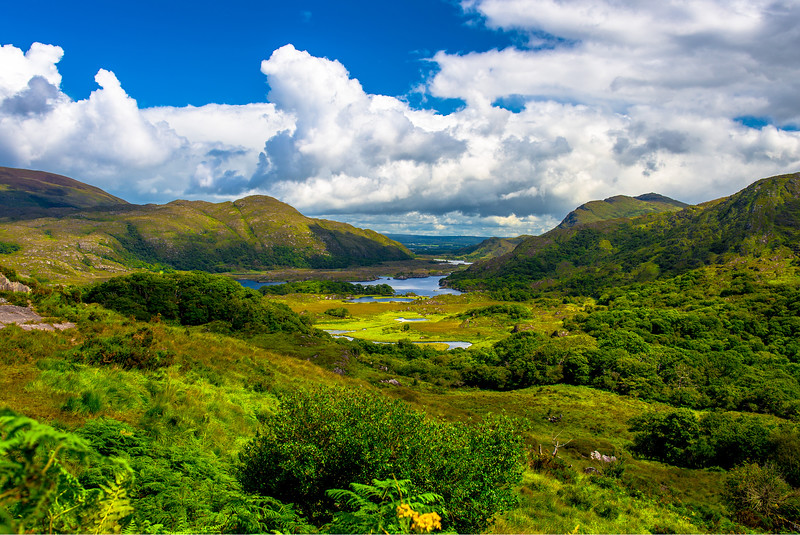 https://mdw-travel-data-us-east-1.s3.amazonaws.com/img/country/Ireland/Killarney-National-Park/img_03.jpg