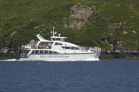 https://mdw-travel-data-us-east-1.s3.amazonaws.com/img/country/Ireland/Killary-Fjord-Boat-Tours/img_01.jpg