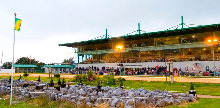 https://mdw-travel-data-us-east-1.s3.amazonaws.com/img/country/Ireland/Kingdom-Greyhound-Stadium/img_00.jpg