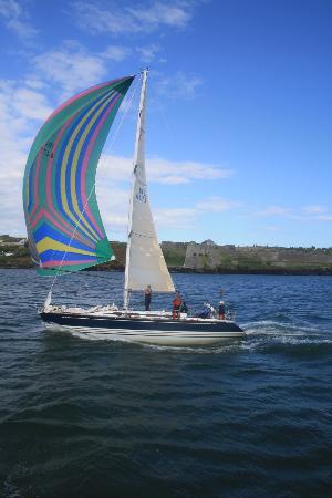 https://mdw-travel-data-us-east-1.s3.amazonaws.com/img/country/Ireland/Kinsale-Harbour-Cruises/img_03.jpg