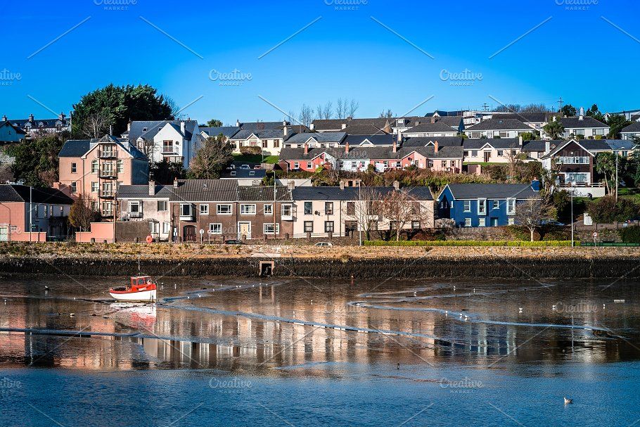 https://mdw-travel-data-us-east-1.s3.amazonaws.com/img/country/Ireland/Kinsale-Mead-Co/img_02.jpg