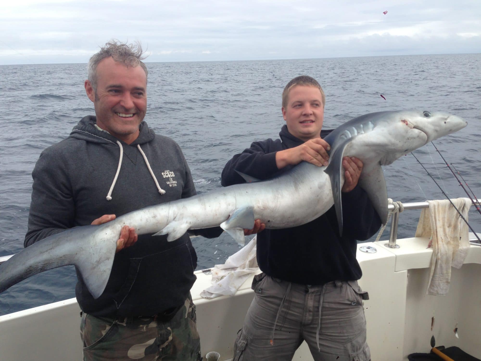 https://mdw-travel-data-us-east-1.s3.amazonaws.com/img/country/Ireland/Kinsale-Shark-Fishing/img_03.jpg