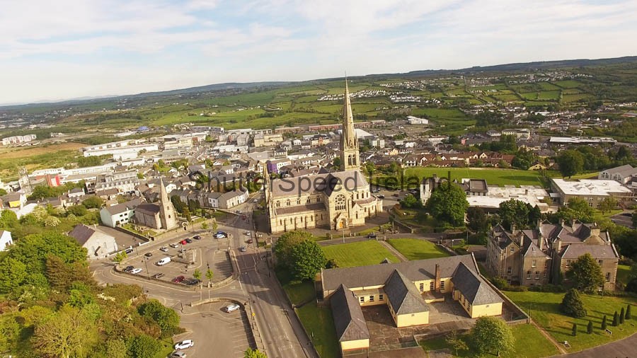 https://mdw-travel-data-us-east-1.s3.amazonaws.com/img/country/Ireland/Letterkenny-Cathedral/img_01.jpg