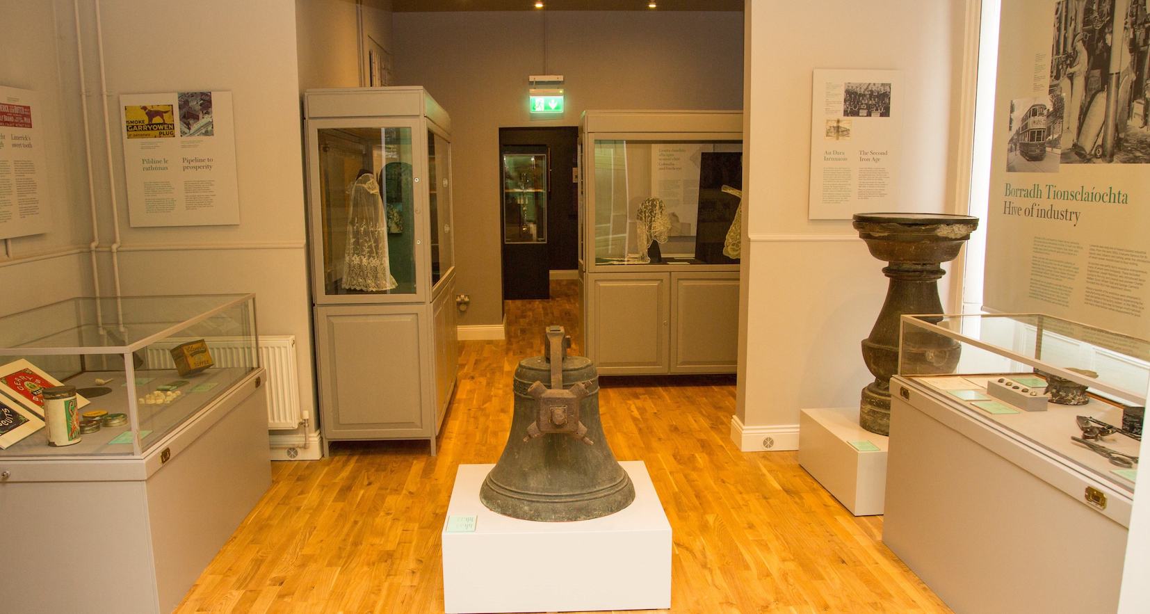 https://mdw-travel-data-us-east-1.s3.amazonaws.com/img/country/Ireland/Limerick-City-Museum/img_02.jpg