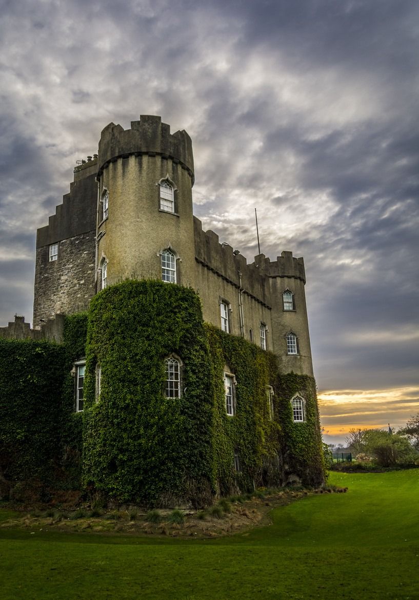 https://mdw-travel-data-us-east-1.s3.amazonaws.com/img/country/Ireland/Malahide-Castle/img_02.jpg