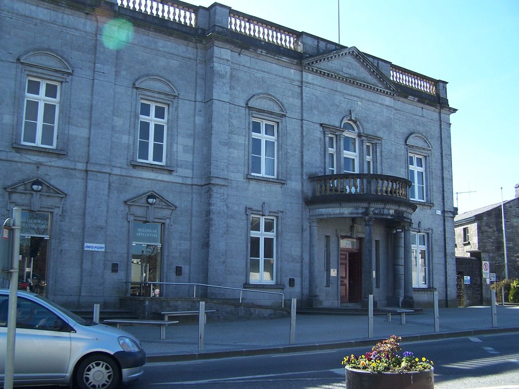 https://mdw-travel-data-us-east-1.s3.amazonaws.com/img/country/Ireland/Mullingar-Arts-Centre/img_02.jpg