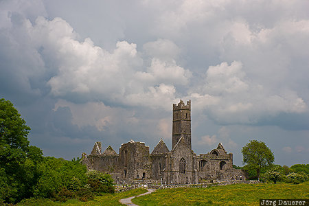 https://mdw-travel-data-us-east-1.s3.amazonaws.com/img/country/Ireland/Quin-Abbey/img_01.jpg