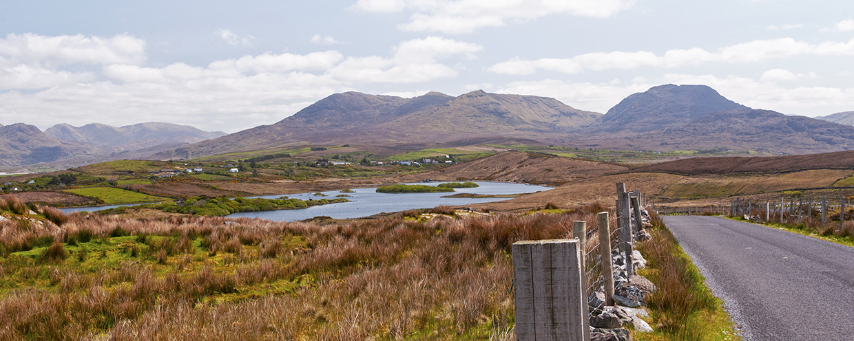 https://mdw-travel-data-us-east-1.s3.amazonaws.com/img/country/Ireland/Renvyle-Peninsula/img_03.jpg