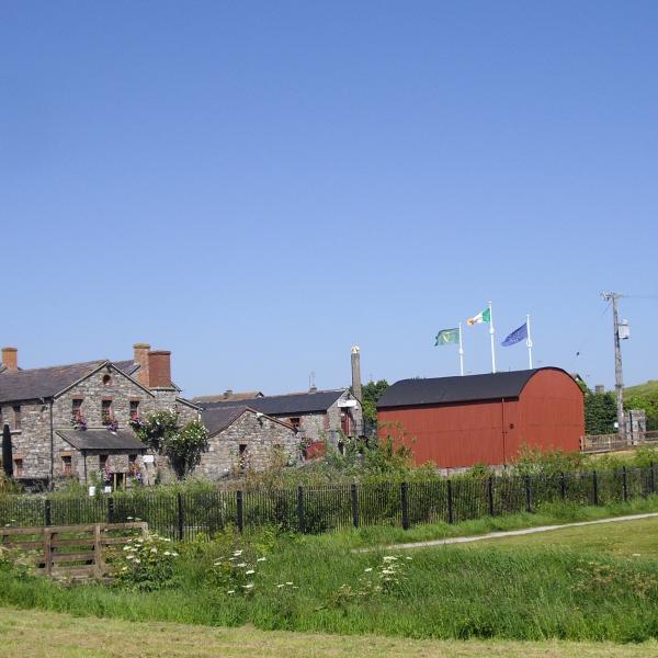https://mdw-travel-data-us-east-1.s3.amazonaws.com/img/country/Ireland/Skerries-Mills/img_02.jpg
