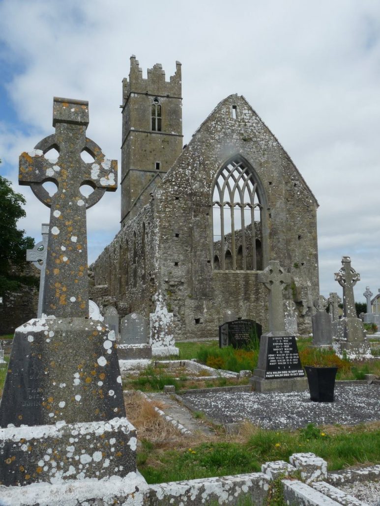 https://mdw-travel-data-us-east-1.s3.amazonaws.com/img/country/Ireland/Sligo-Abbey/img_03.jpg