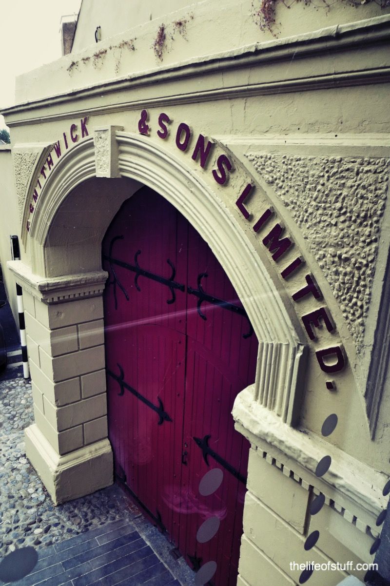 https://mdw-travel-data-us-east-1.s3.amazonaws.com/img/country/Ireland/Smithwicks-Experience-Kilkenny/img_03.jpg