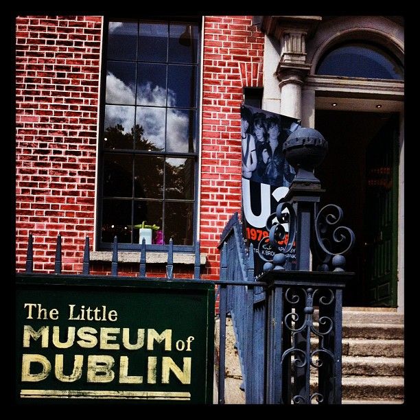 https://mdw-travel-data-us-east-1.s3.amazonaws.com/img/country/Ireland/The-Little-Museum-of-Dublin/img_00.jpg
