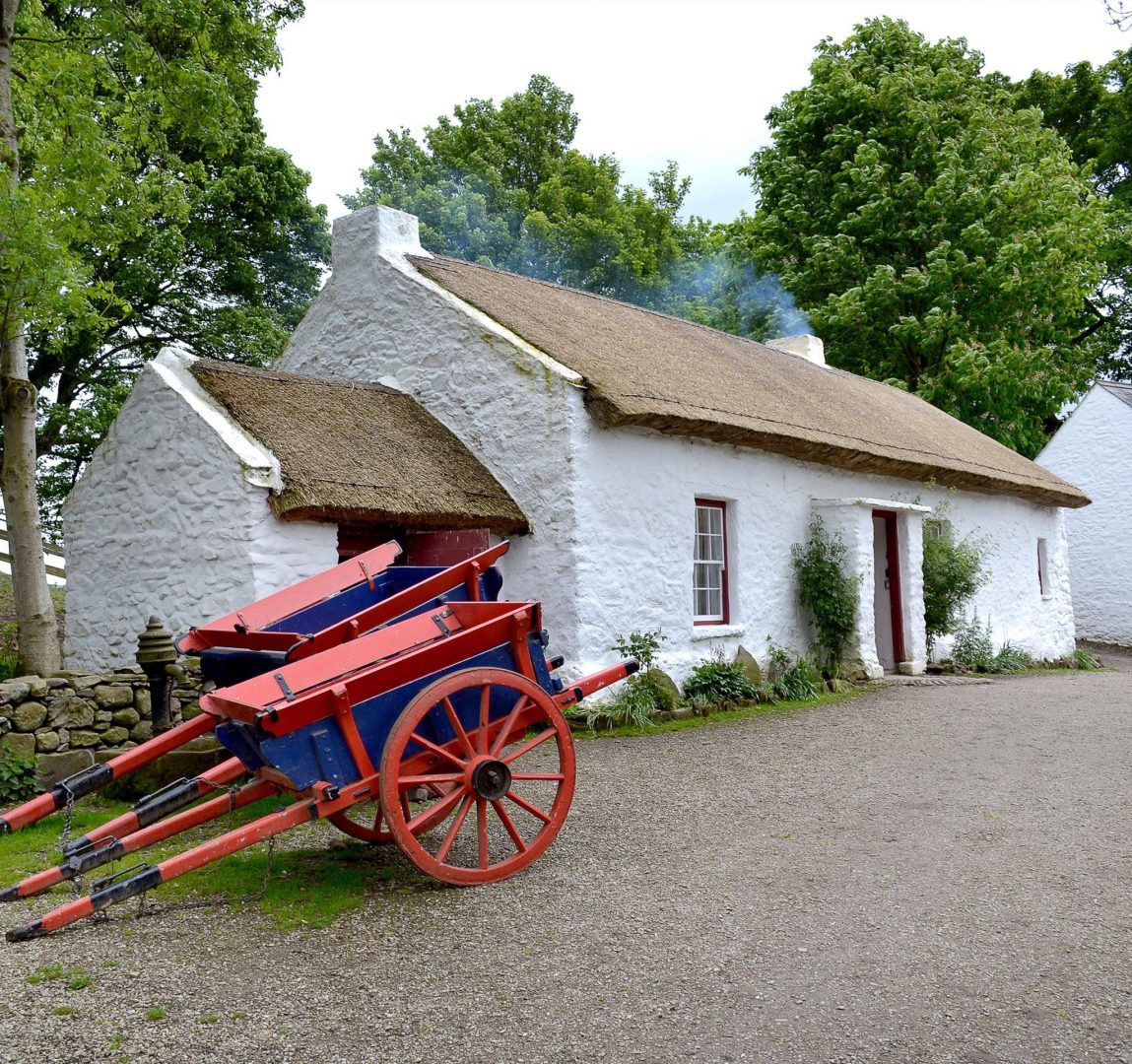 https://mdw-travel-data-us-east-1.s3.amazonaws.com/img/country/Ireland/The-Ulster-American-Folk-Park/img_01.jpg