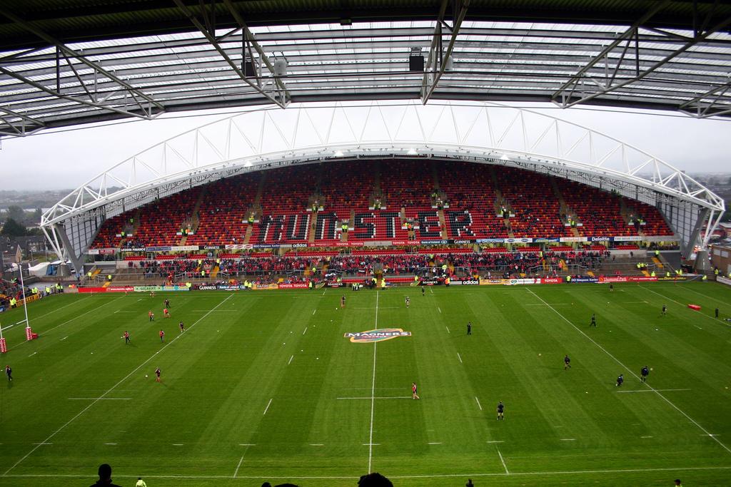 https://mdw-travel-data-us-east-1.s3.amazonaws.com/img/country/Ireland/Thomond-Park/img_01.jpg