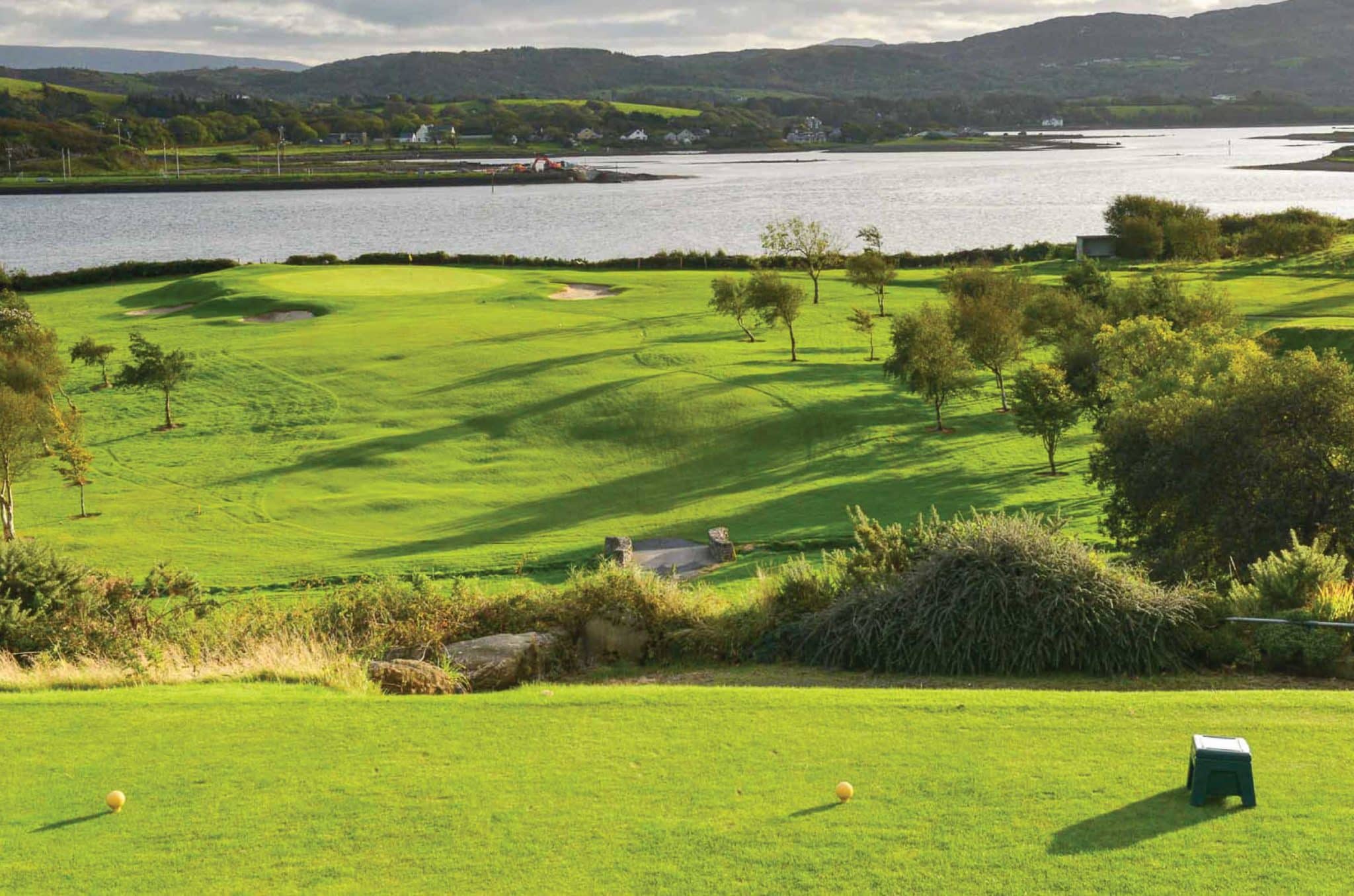 https://mdw-travel-data-us-east-1.s3.amazonaws.com/img/country/Ireland/Westport-Golf-Club/img_02.jpg