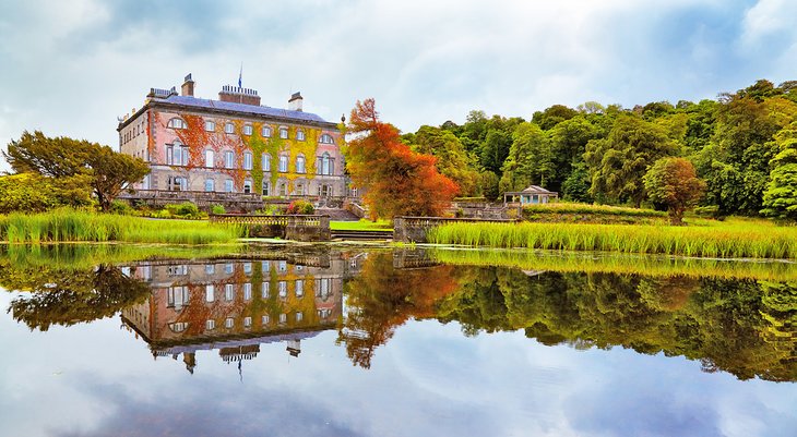 https://mdw-travel-data-us-east-1.s3.amazonaws.com/img/country/Ireland/Westport-House/img_03.jpg