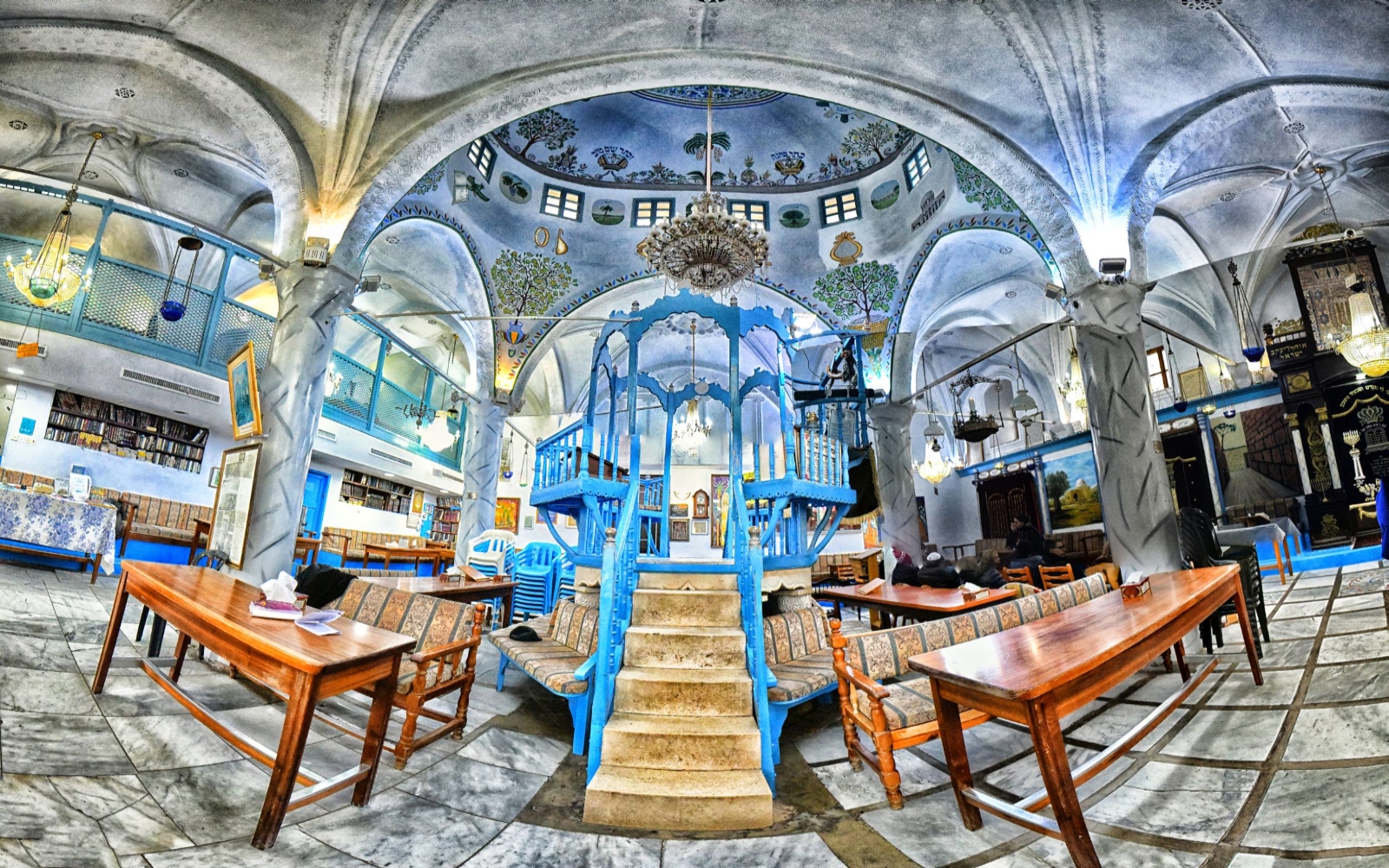 https://mdw-travel-data-us-east-1.s3.amazonaws.com/img/country/Israel/Abuhav-Synagogue/img_02.jpg