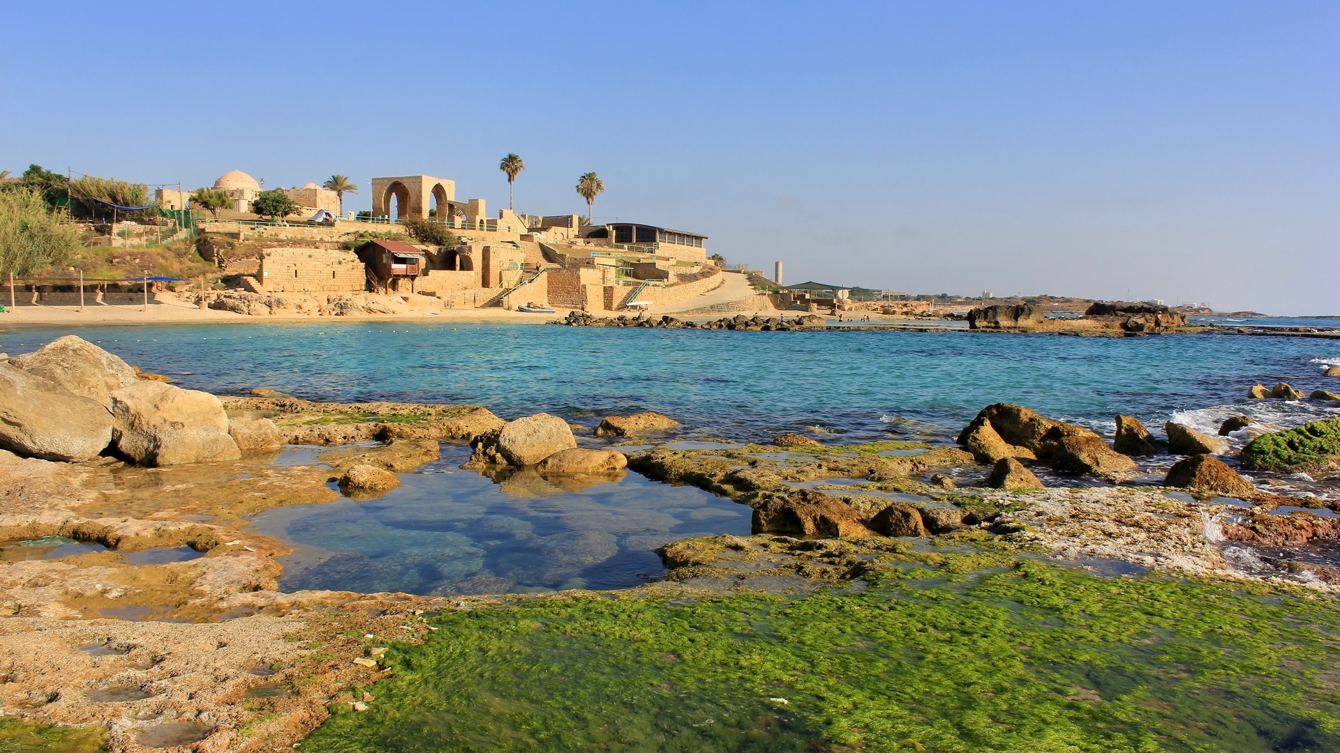 https://mdw-travel-data-us-east-1.s3.amazonaws.com/img/country/Israel/Achziv-Beach-National-Park/img_02.jpg