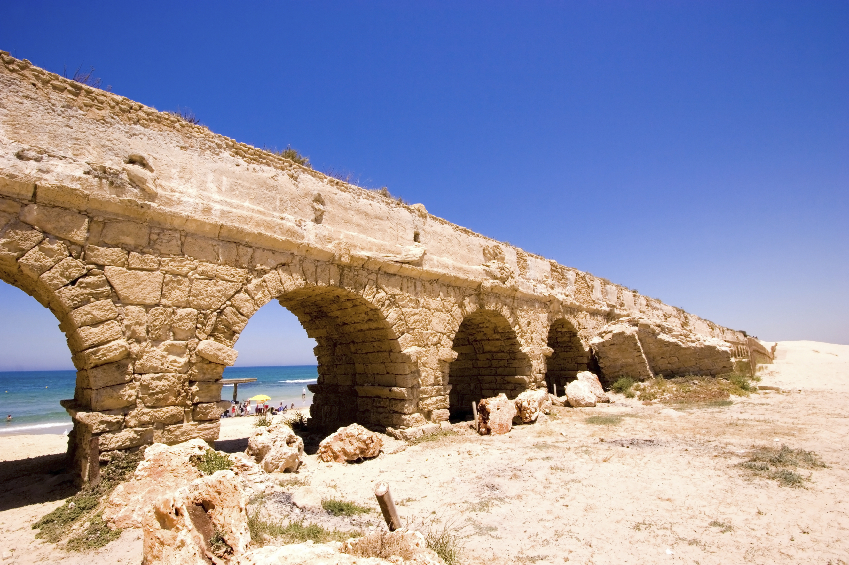 https://mdw-travel-data-us-east-1.s3.amazonaws.com/img/country/Israel/Aqueduct/img_00.jpg