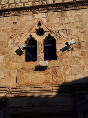 https://mdw-travel-data-us-east-1.s3.amazonaws.com/img/country/Israel/Ashkenazi-HaAri-Synagogue/img_03.jpg