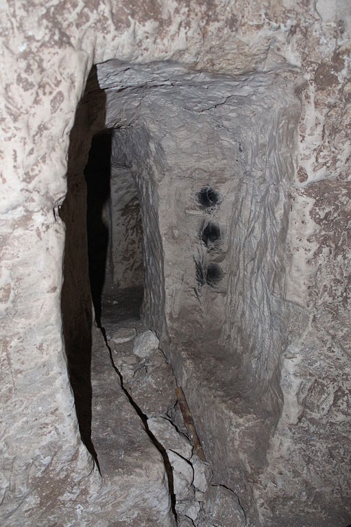 https://mdw-travel-data-us-east-1.s3.amazonaws.com/img/country/Israel/Bar-Kochba-Caves/img_01.jpg