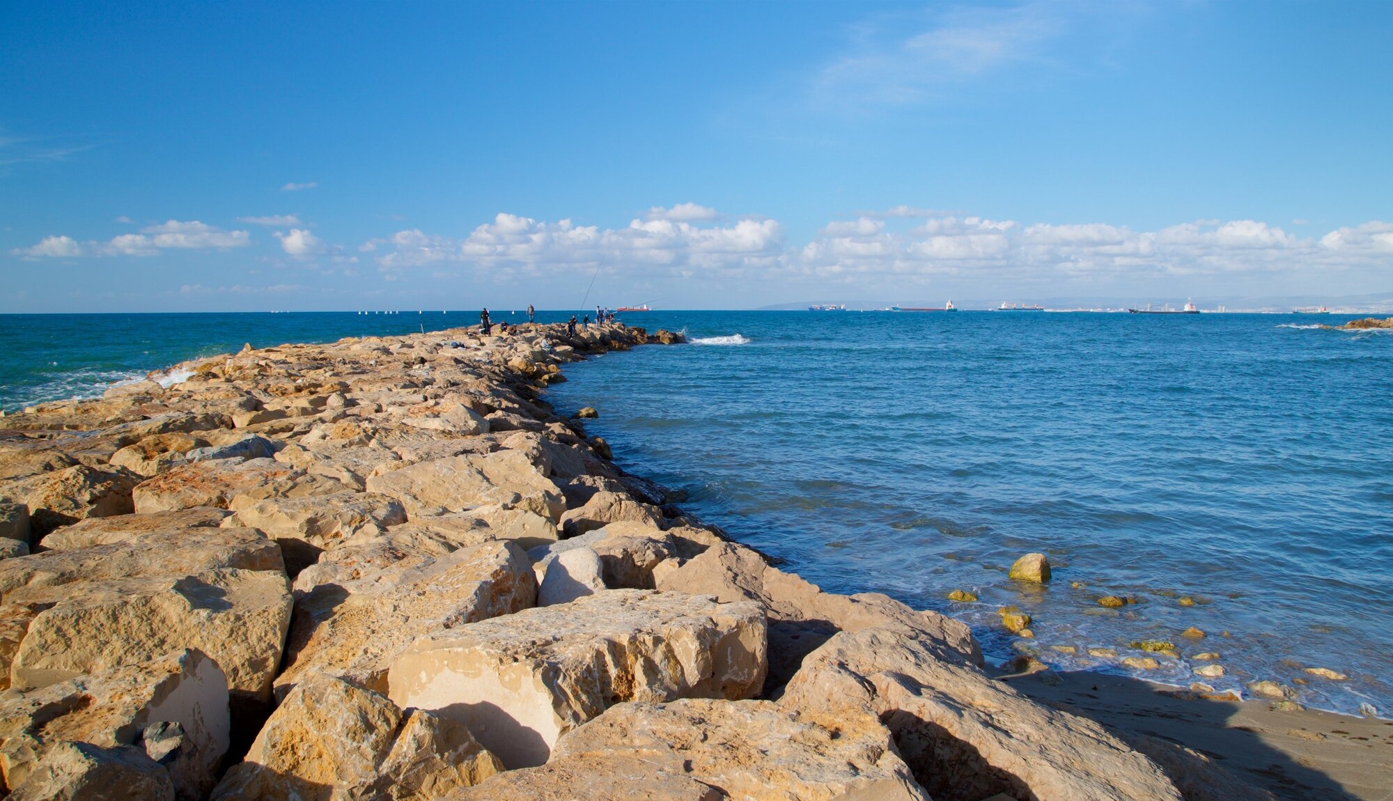 https://mdw-travel-data-us-east-1.s3.amazonaws.com/img/country/Israel/Bat-Galim-Beach/img_02.jpg