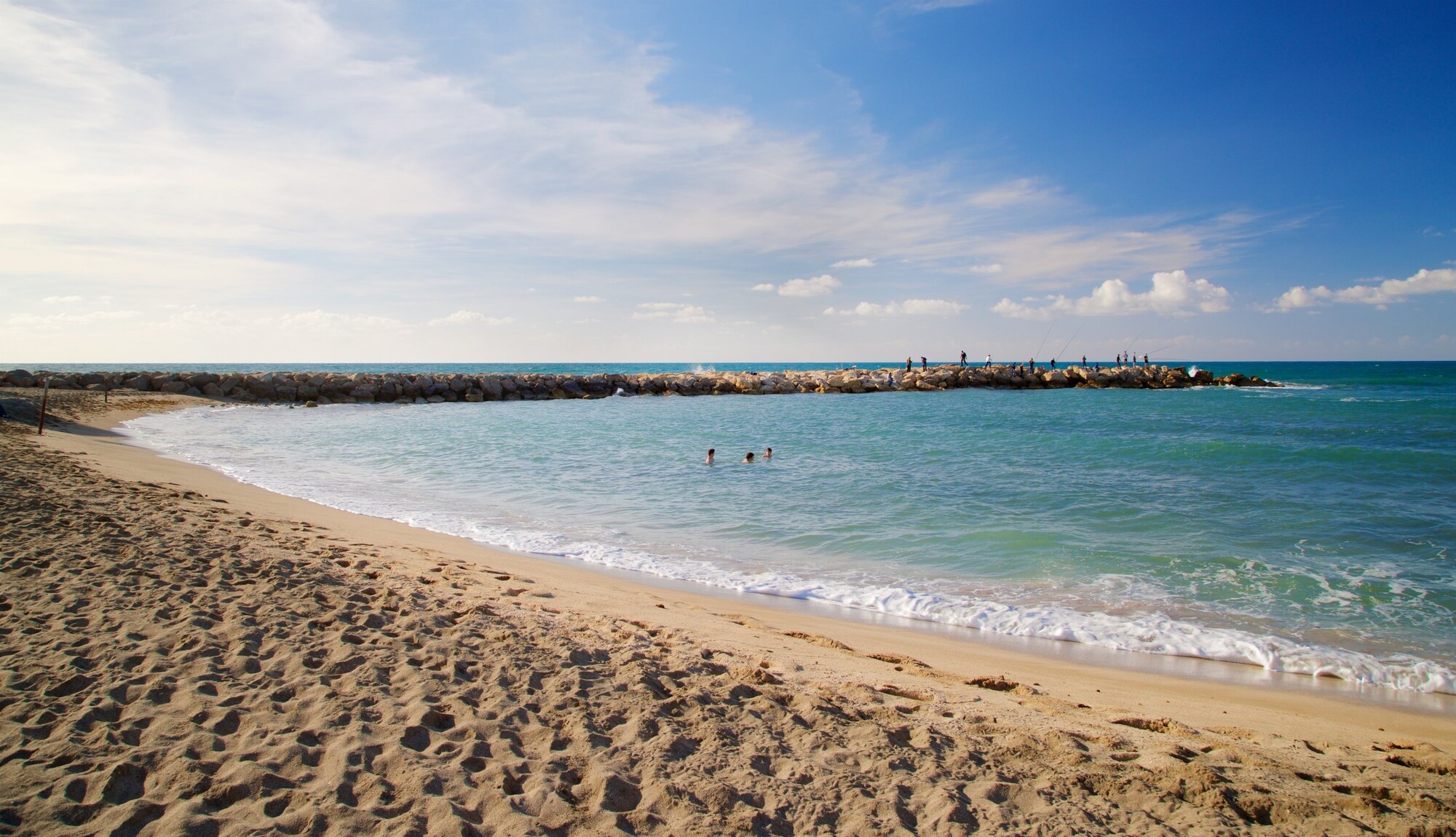 https://mdw-travel-data-us-east-1.s3.amazonaws.com/img/country/Israel/Bat-Galim-Beach/img_03.jpg