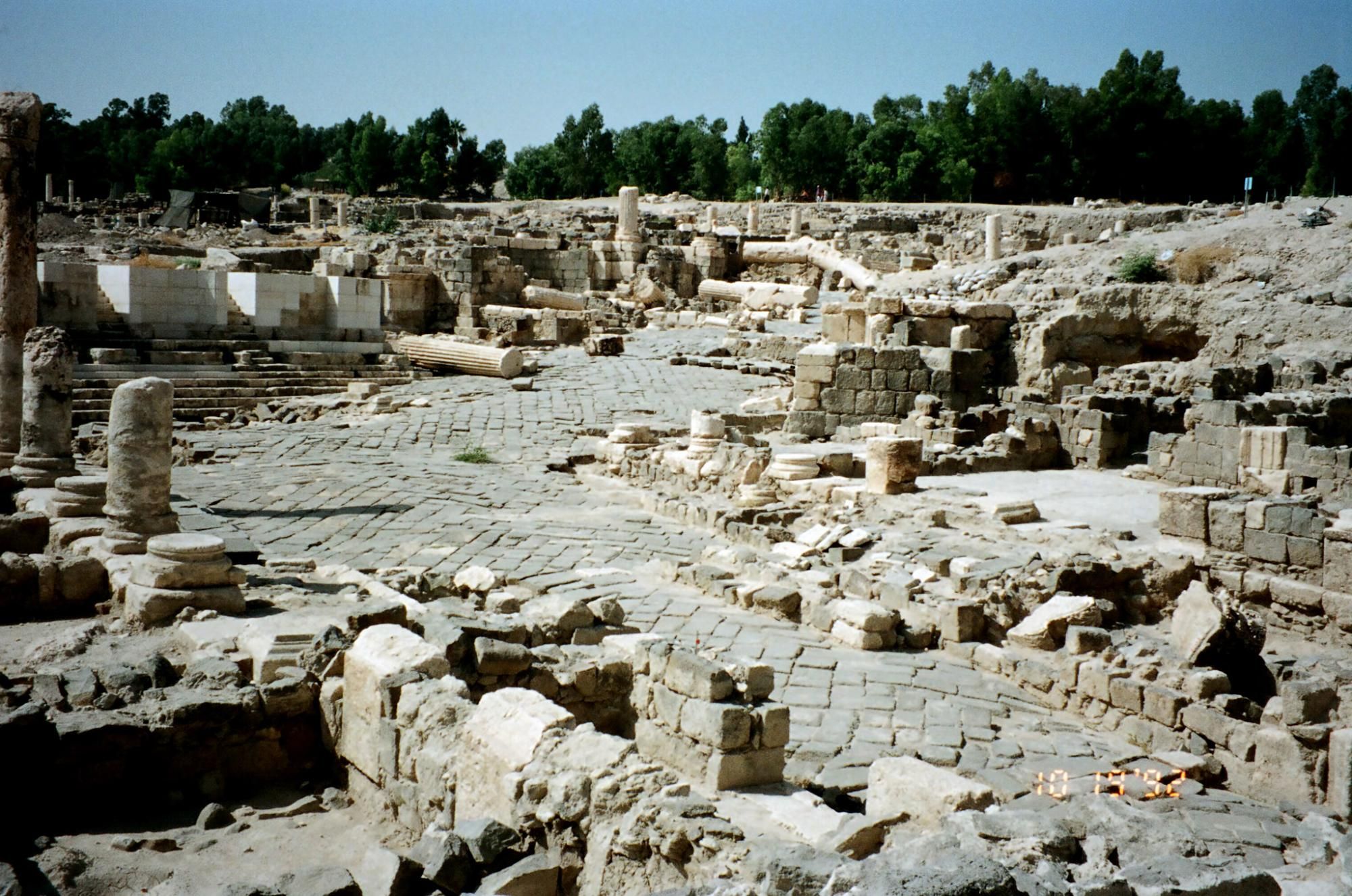 https://mdw-travel-data-us-east-1.s3.amazonaws.com/img/country/Israel/Beit-Yosef-Caro/img_01.jpg