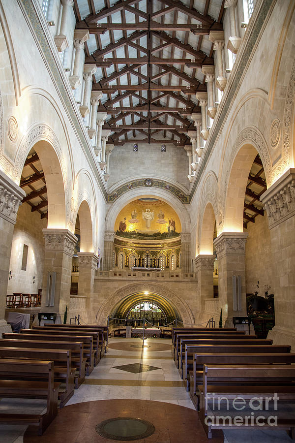 https://mdw-travel-data-us-east-1.s3.amazonaws.com/img/country/Israel/Church-of-St-Joseph/img_02.jpg