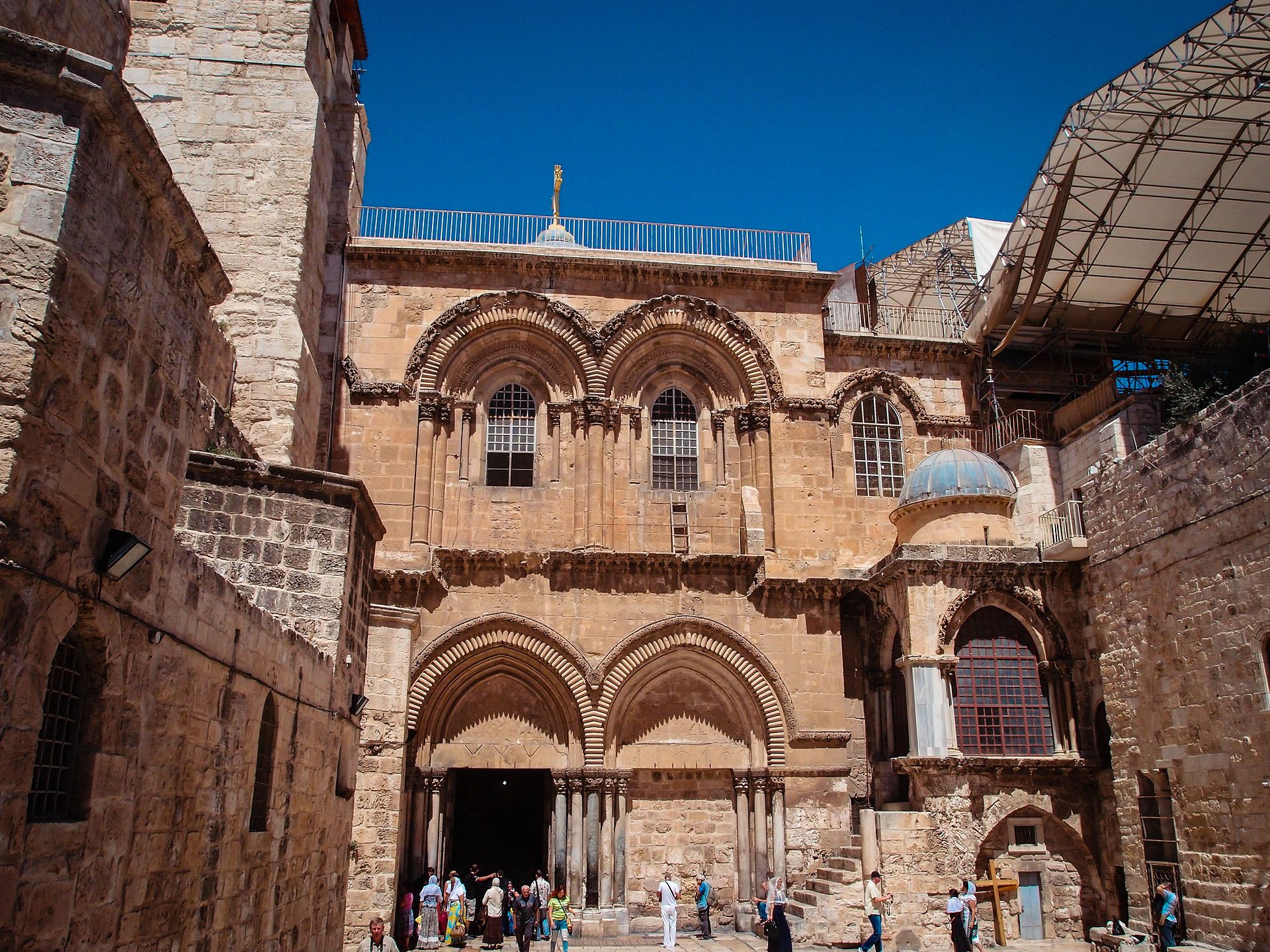 https://mdw-travel-data-us-east-1.s3.amazonaws.com/img/country/Israel/Church-of-the-Holy-Sepulchre/img_01.jpg