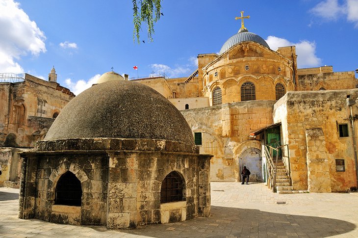 https://mdw-travel-data-us-east-1.s3.amazonaws.com/img/country/Israel/Church-of-the-Holy-Sepulchre/img_03.jpg