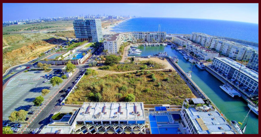 https://mdw-travel-data-us-east-1.s3.amazonaws.com/img/country/Israel/Cinemateque-Herzliya/img_01.jpg