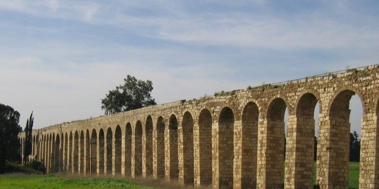 https://mdw-travel-data-us-east-1.s3.amazonaws.com/img/country/Israel/Ghetto-Fighters-House/img_03.jpg
