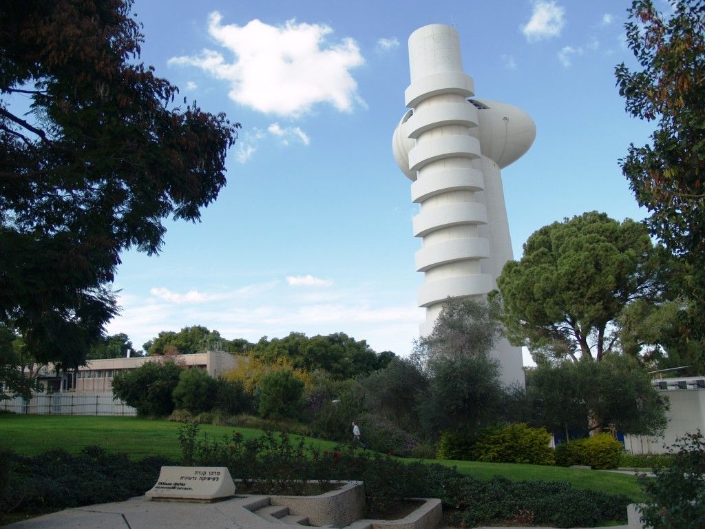 https://mdw-travel-data-us-east-1.s3.amazonaws.com/img/country/Israel/HaBayit-shel-Weizmann/img_00.jpg