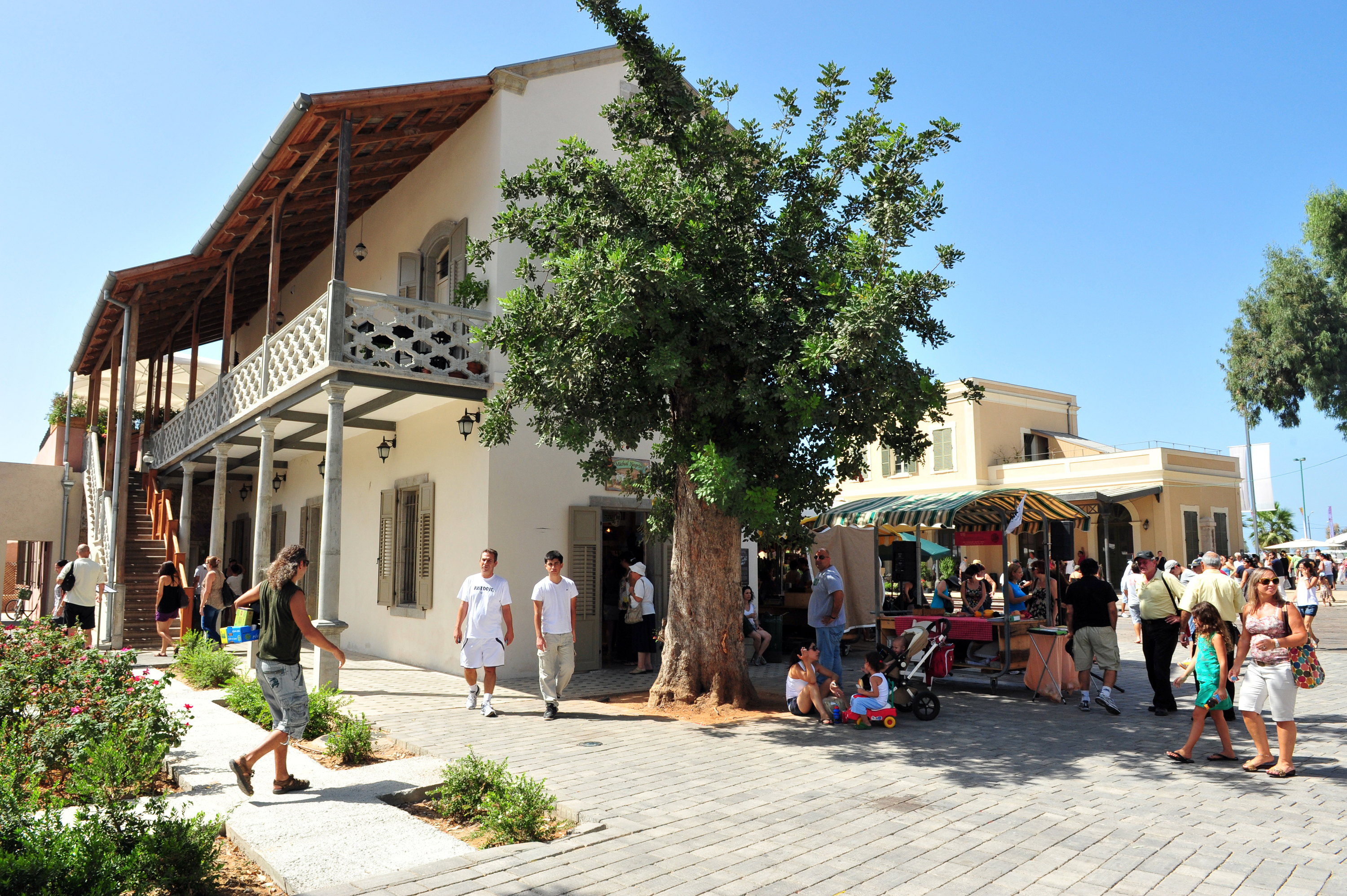 https://mdw-travel-data-us-east-1.s3.amazonaws.com/img/country/Israel/Hatachana/img_01.jpg