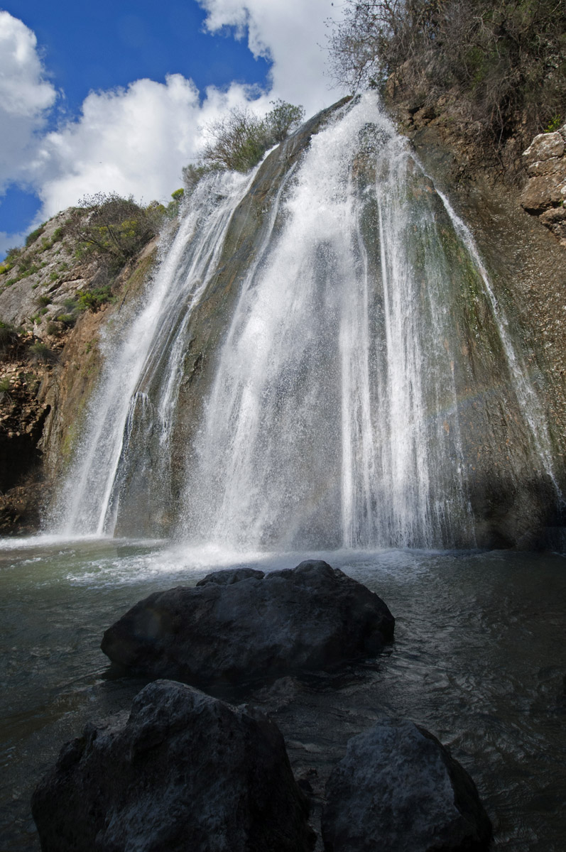 https://mdw-travel-data-us-east-1.s3.amazonaws.com/img/country/Israel/Hatachana/img_02.jpg