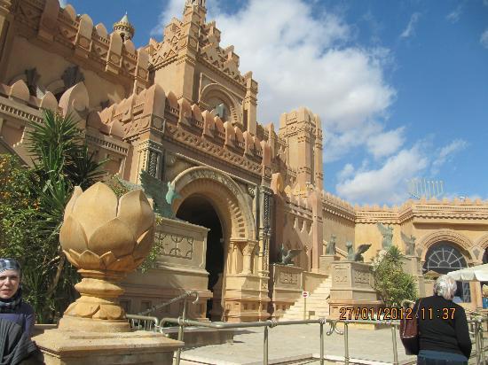 https://mdw-travel-data-us-east-1.s3.amazonaws.com/img/country/Israel/Kings-City-Eilat/img_01.jpg