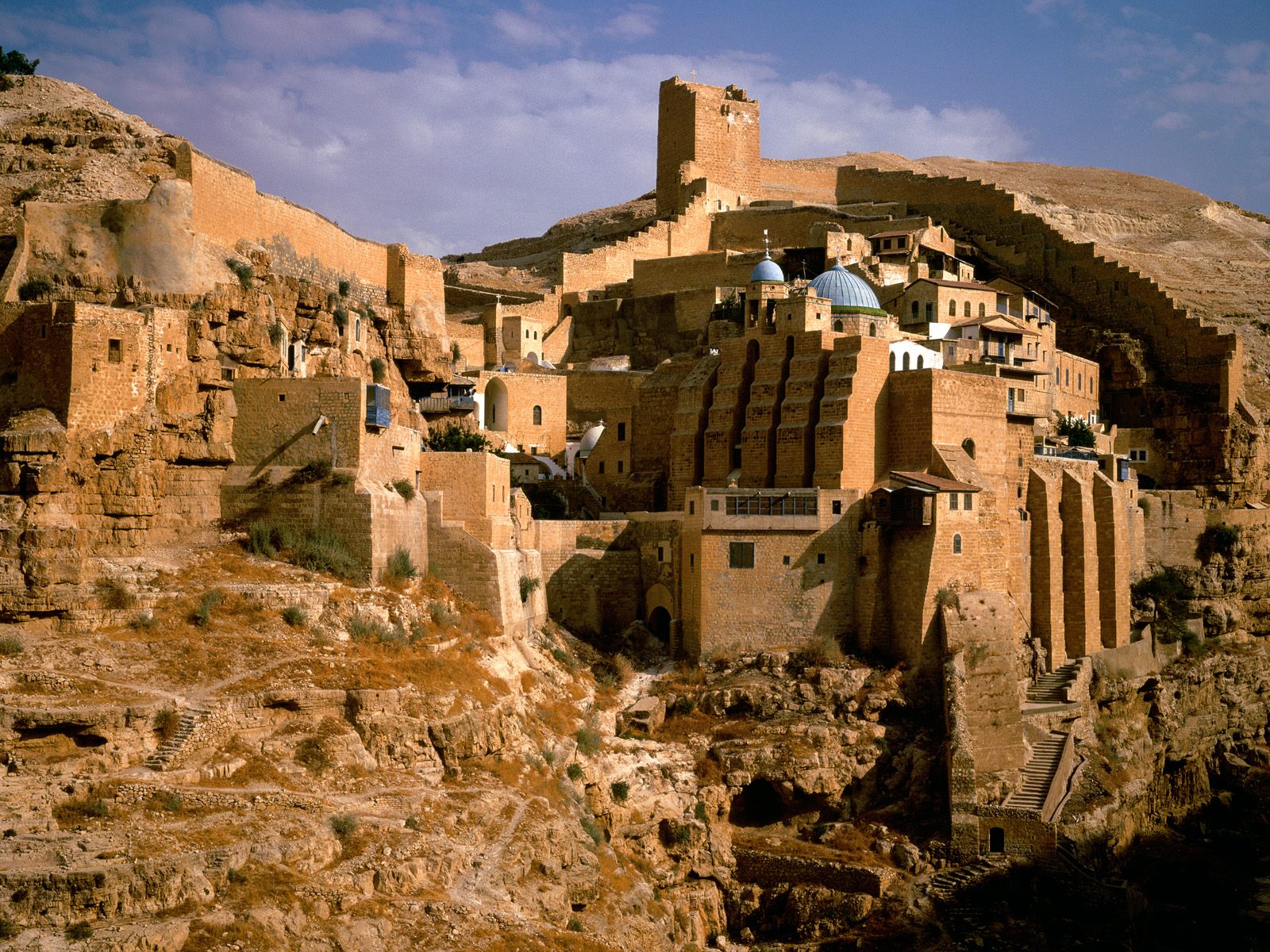 https://mdw-travel-data-us-east-1.s3.amazonaws.com/img/country/Israel/Mar-Saba-Monastery/img_00.jpg