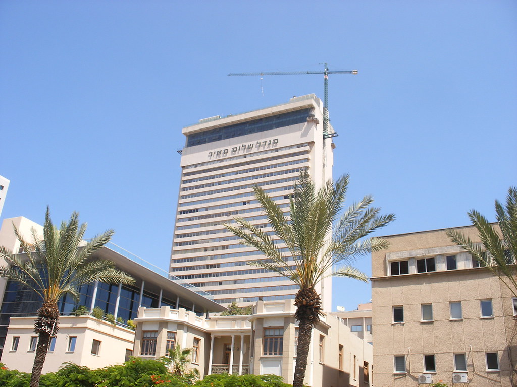 https://mdw-travel-data-us-east-1.s3.amazonaws.com/img/country/Israel/Meir-Shalom-House/img_03.jpg
