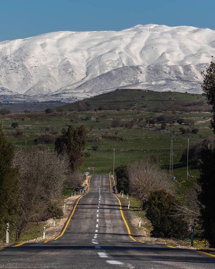 https://mdw-travel-data-us-east-1.s3.amazonaws.com/img/country/Israel/Mount-Hermon/img_01.jpg