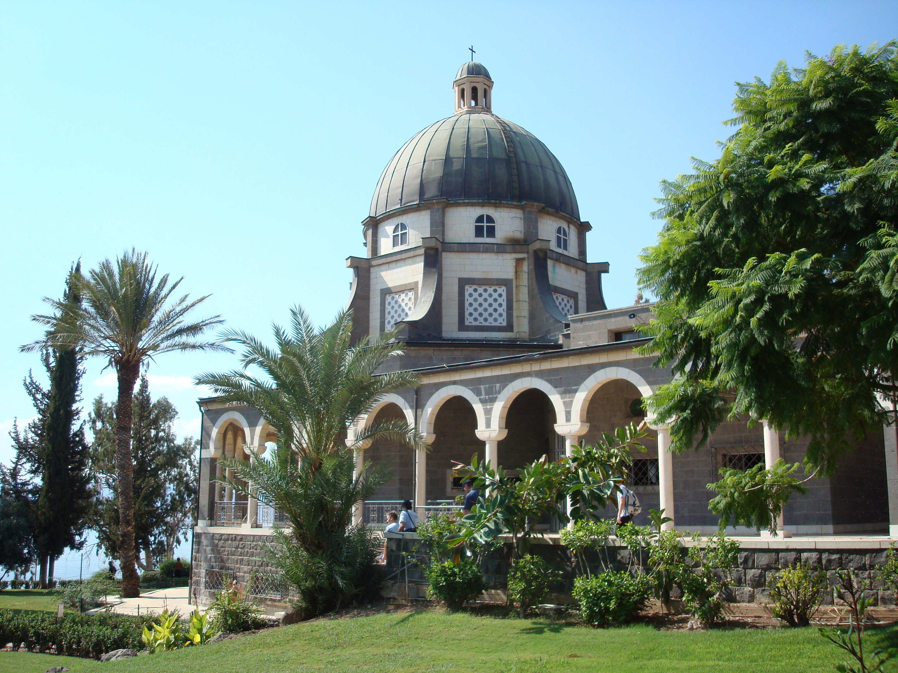 https://mdw-travel-data-us-east-1.s3.amazonaws.com/img/country/Israel/Mount-of-Beatitudes/img_01.jpg
