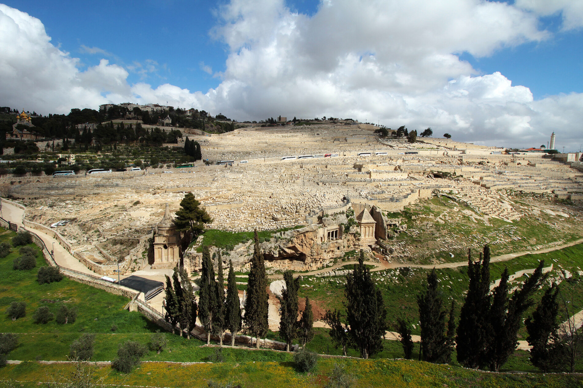 https://mdw-travel-data-us-east-1.s3.amazonaws.com/img/country/Israel/Mount-of-Olives/img_02.jpg