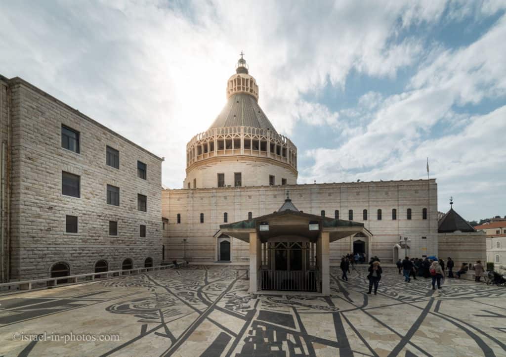 https://mdw-travel-data-us-east-1.s3.amazonaws.com/img/country/Israel/Museum-of-the-Basilica-of-the-Annunciation/img_01.jpg