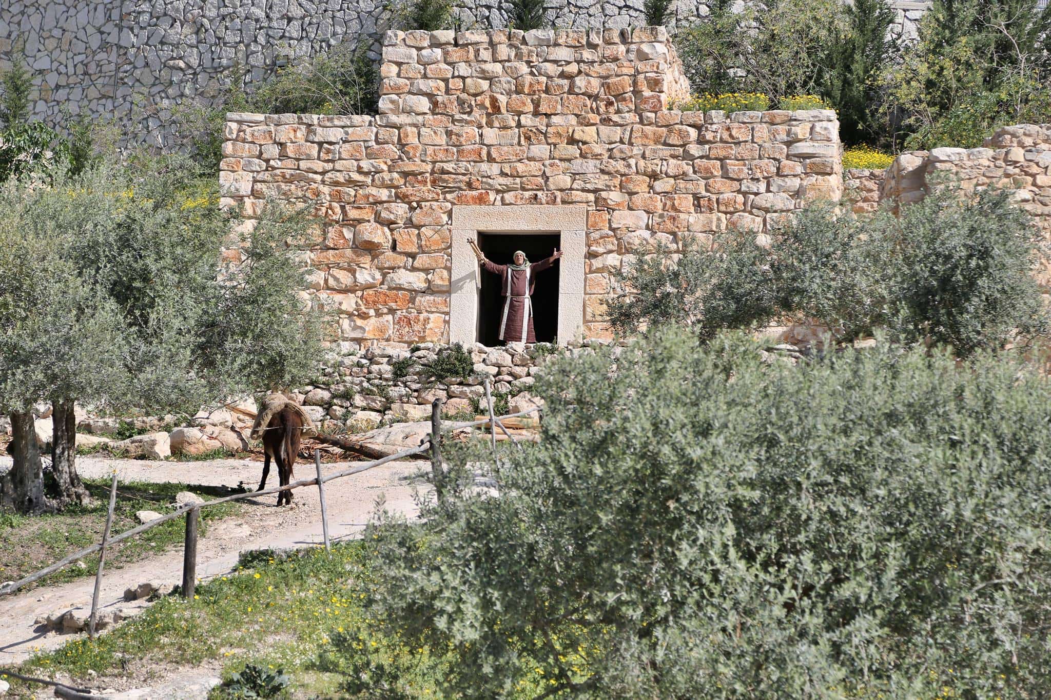 https://mdw-travel-data-us-east-1.s3.amazonaws.com/img/country/Israel/Nazareth-Village-Farm/img_02.jpg