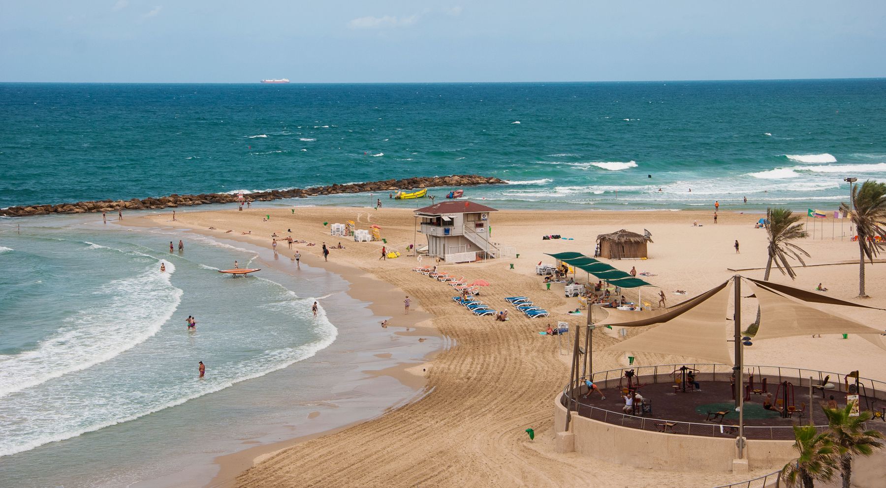 https://mdw-travel-data-us-east-1.s3.amazonaws.com/img/country/Israel/Netanya-Beach/img_02.jpg