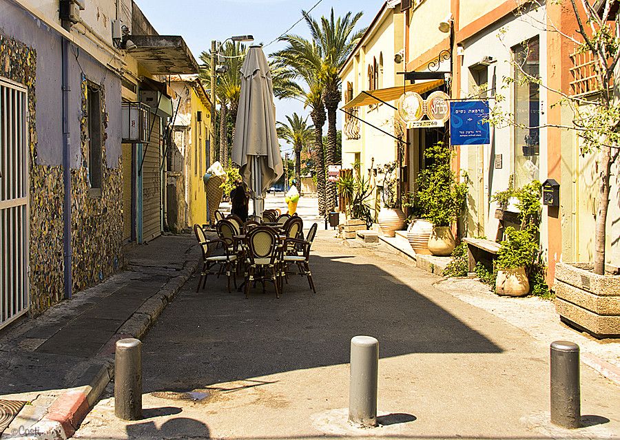 https://mdw-travel-data-us-east-1.s3.amazonaws.com/img/country/Israel/Neve-Tzedek/img_02.jpg