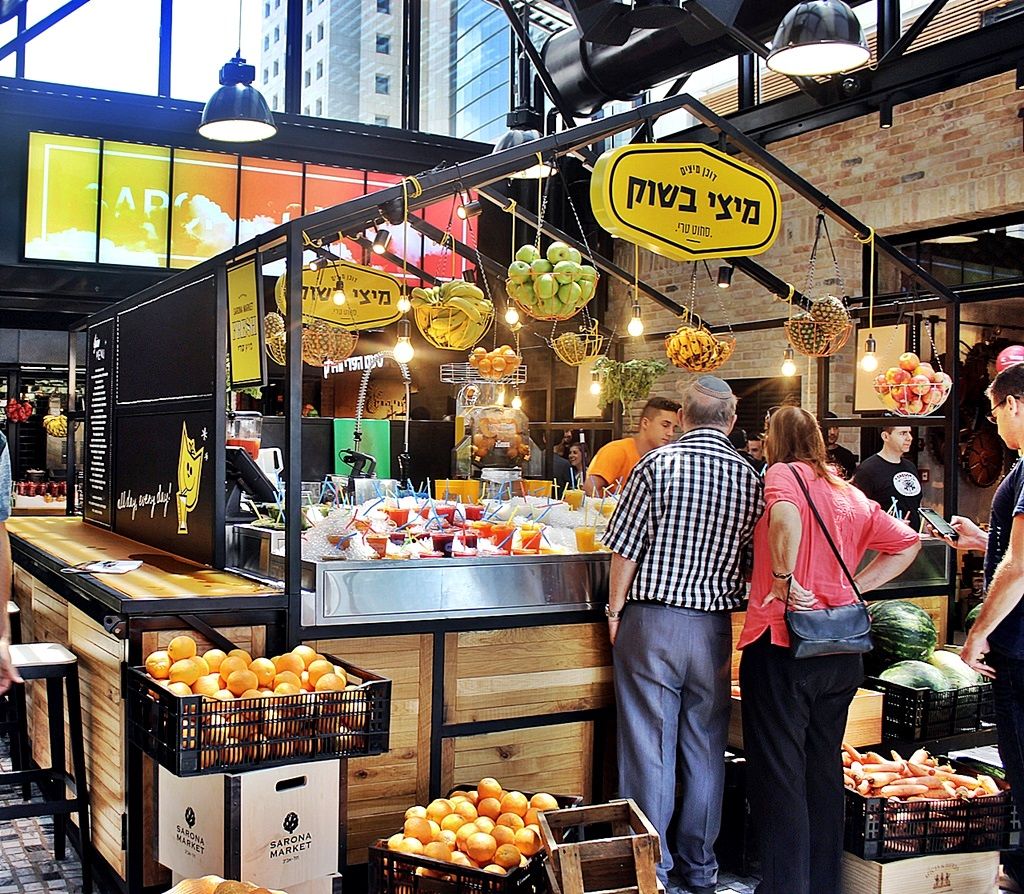 https://mdw-travel-data-us-east-1.s3.amazonaws.com/img/country/Israel/Sarona-Market/img_02.jpg