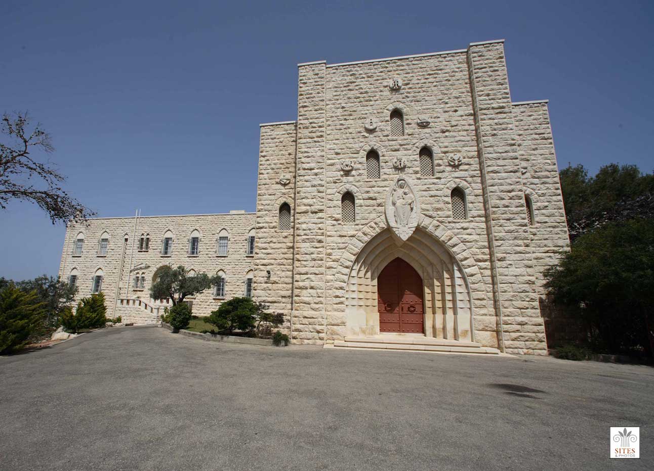 https://mdw-travel-data-us-east-1.s3.amazonaws.com/img/country/Israel/Stella-Maris-Carmelite-Monastery/img_01.jpg